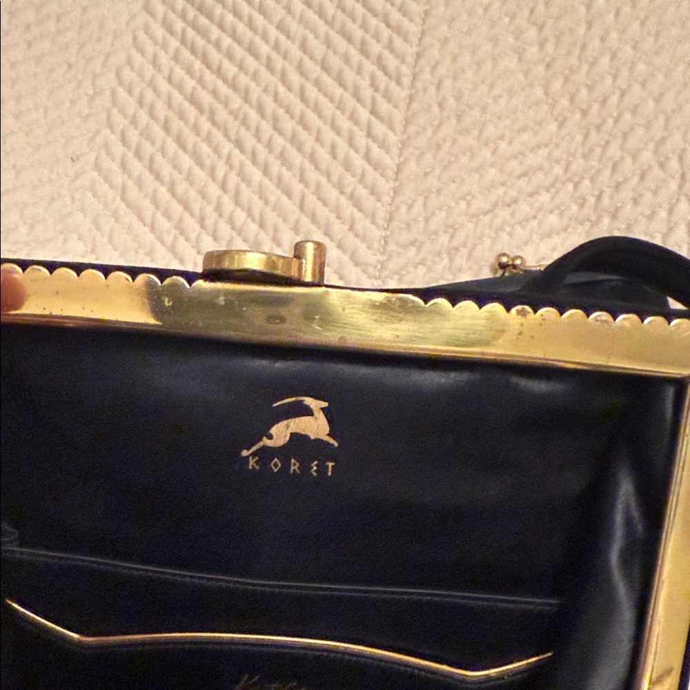 Koret Elegant Black Handbag - Picture 5 of 16